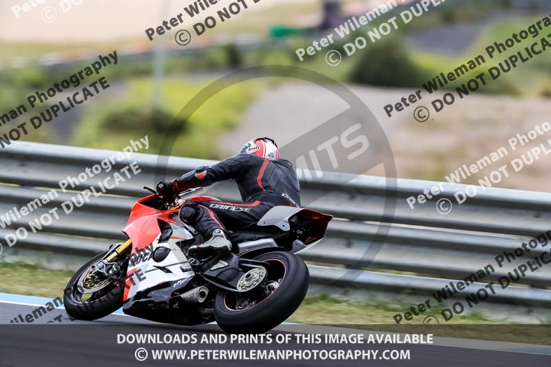 estoril;event digital images;motorbikes;no limits;peter wileman photography;portugal;trackday;trackday digital images